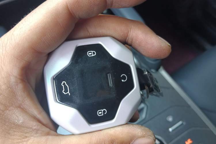 Used JETOUR Traveler 2023 2.0T All-Wheel-Drive CrossPRO