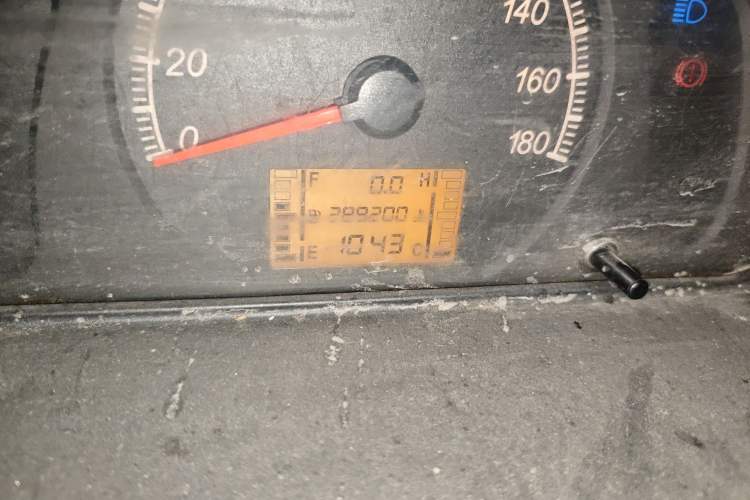 Used Wuling Zhiguang 2015 1.2L Practical LS-I Model
