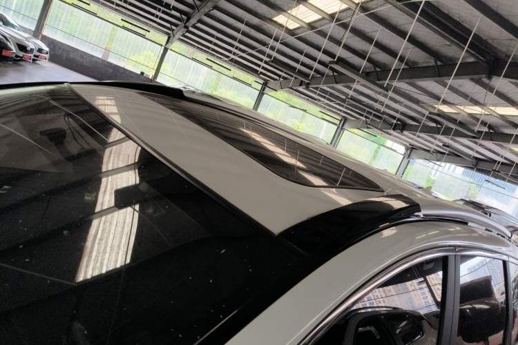 Used Haval H6 2018 Sport Edition 1.5T Automatic Two-Wheel Drive Elite Model China V Standard Roof