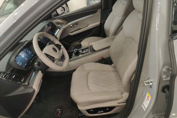 Used BYD Han 2025 EV Intelligent Driving Edition 701KM LiDAR Flagship Model