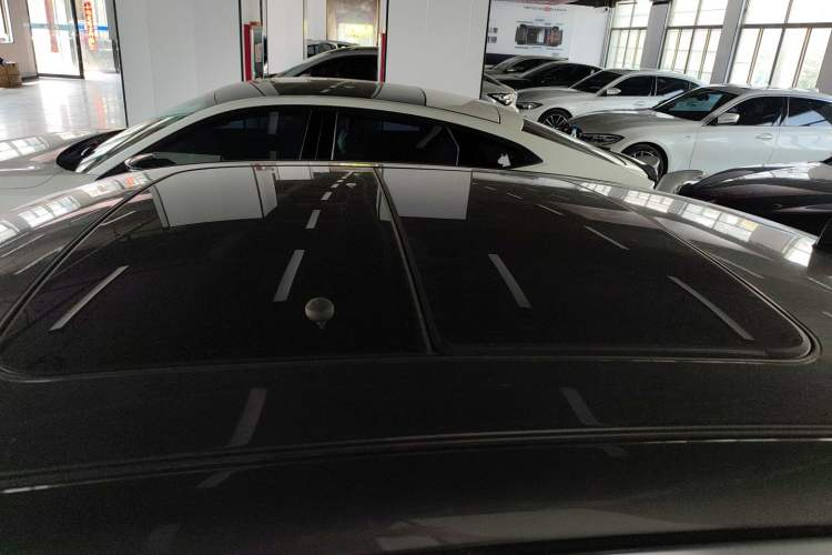 Used Lynk & Co 03 2022 1.5TD DCT JingPro Roof