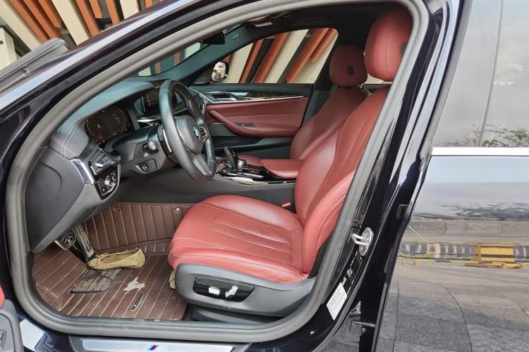 Used BMW 5 Series 2020 530Li Luxury Edition M Sport Package
