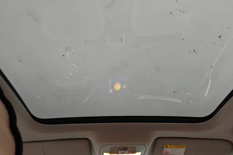 Used MG ZS 2020 Global Bestseller with 1.5L Engine Manual Transmission and a Massive 65-Inch Panoramic Sunroof Version Headliner