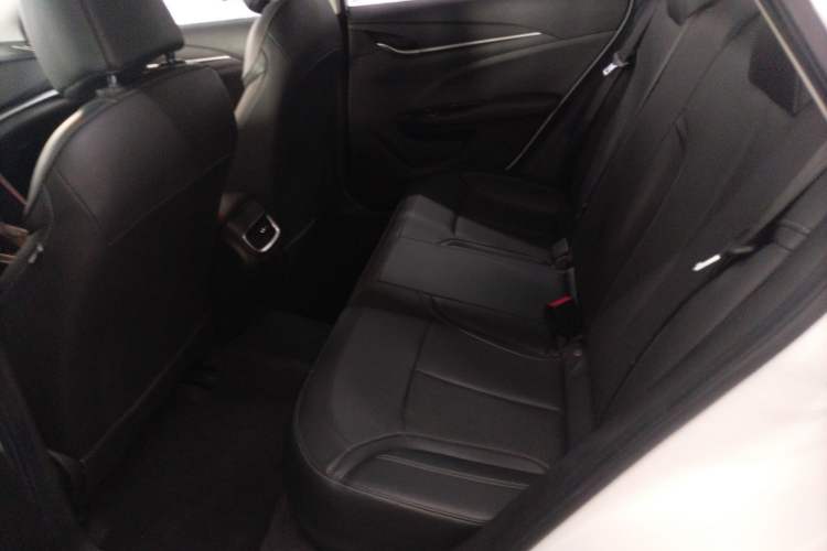 Used Buick GT 2021 Revised Version Flagship 1.5L Automatic Elite Edition Left Rear Seat