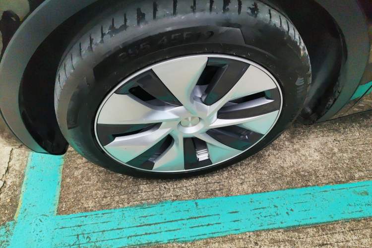 Used Tesla Model Y 2022 Revised Version Long-Range All-Wheel Drive
