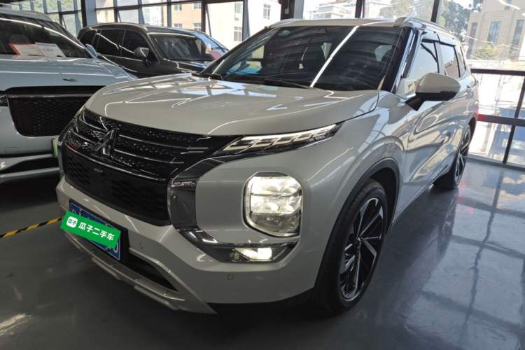 Used Mitsubishi Outlander 2023 1.5T CVT Four-Wheel Drive Prestige Edition 7 Seats