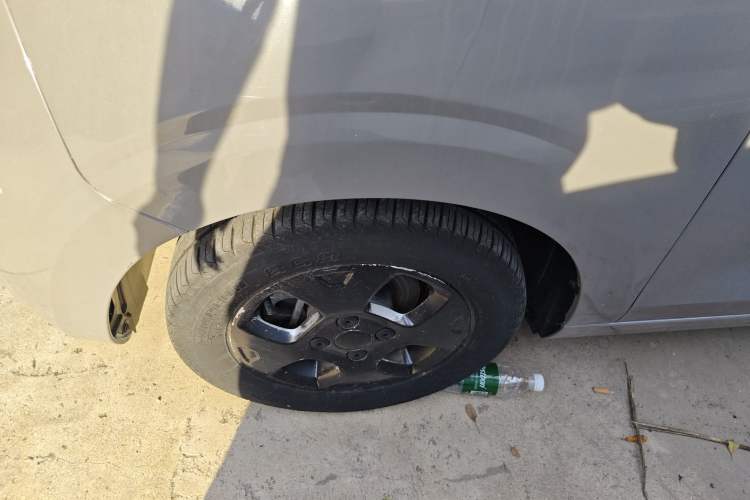 Used Roewe Clever 2021 302km Excellence Edition
