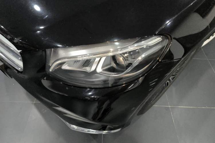 Used Mercedes-Benz GLC 2018 GLC 260 4MATIC Dynamic Edition
