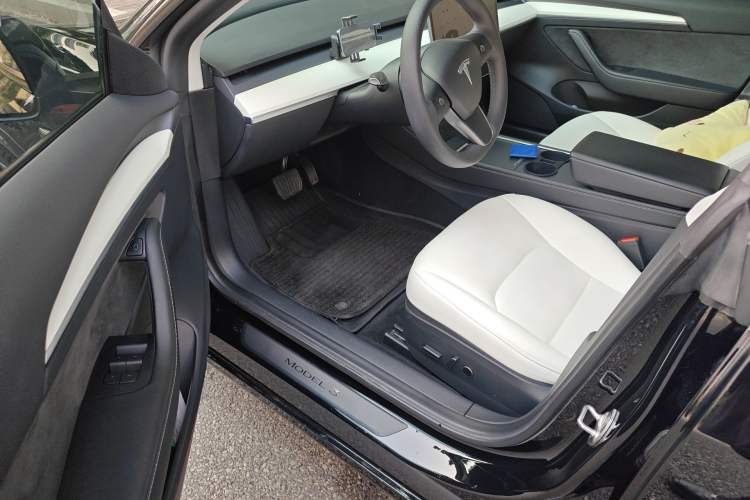 Used Tesla Model 3 2022 Rear-Wheel-Drive Version Driver Seat