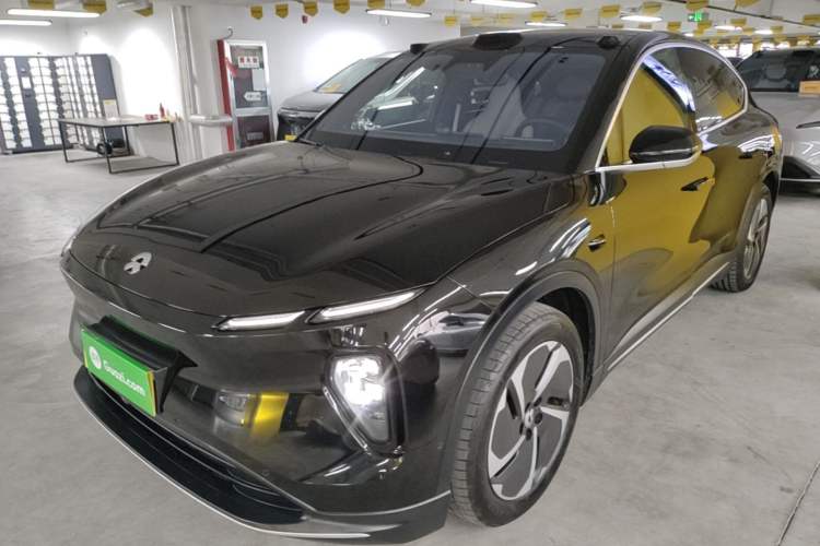 Used Nio EC6 2024 75 kWh