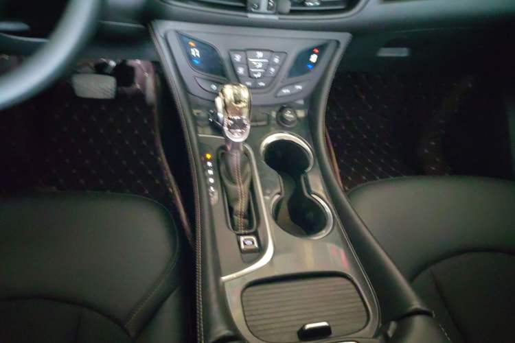 Used Buick Envision 2017 20T Two-Wheel Drive Leading Version