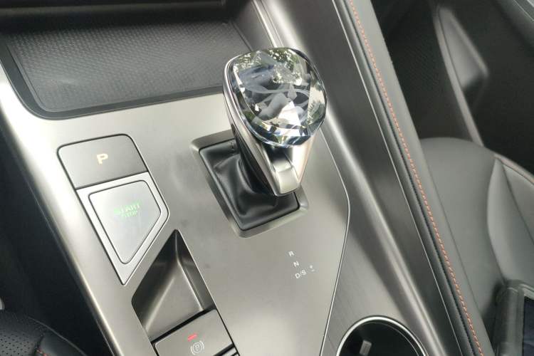 Used Roewe RX5 2023 1.5T Elite Edition
