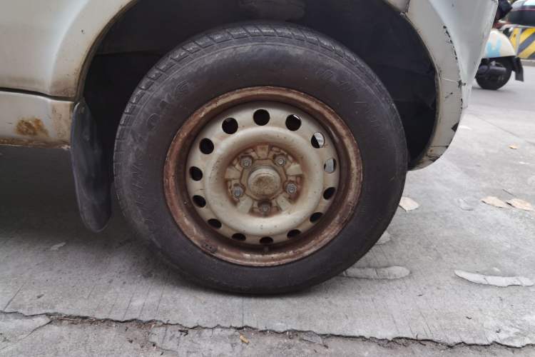 Used Wuling Rongguang 2012 1.2L Extended Basic Version LJY