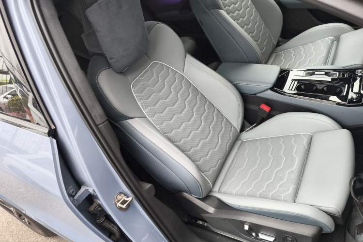 Used Audi Q6L e-tron 2026 First Launch Navigation Edition
