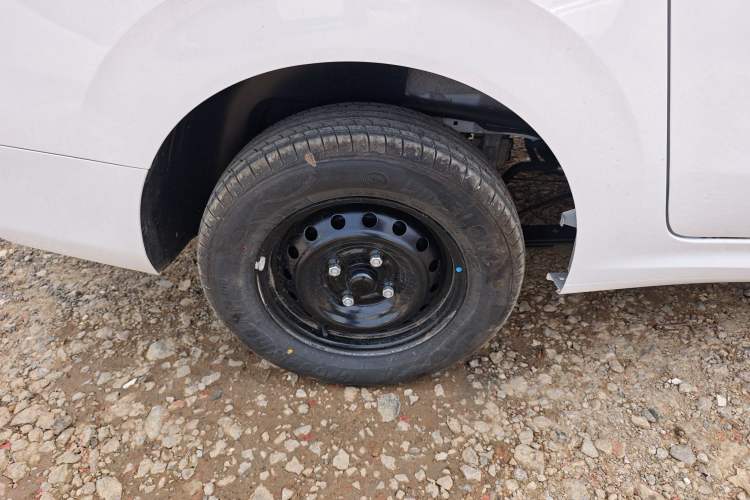 Used Wuling Hongguang New Energy 2025 Extended-Range Hybrid 50 km Utility Version