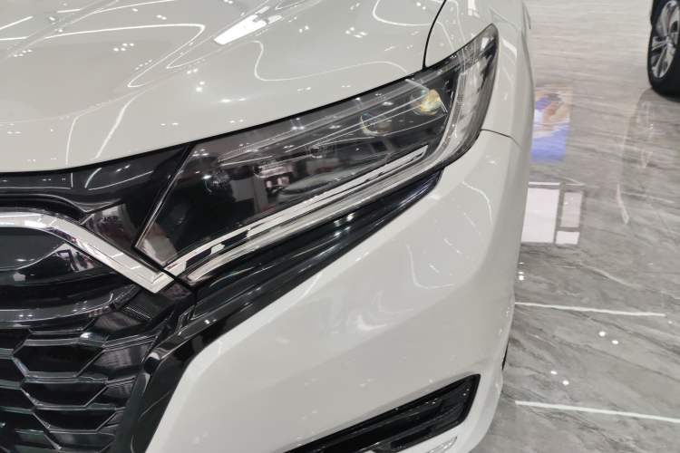 Used Honda UR-V 2020 370TURBO Two-Wheel Drive Luxury Edition
