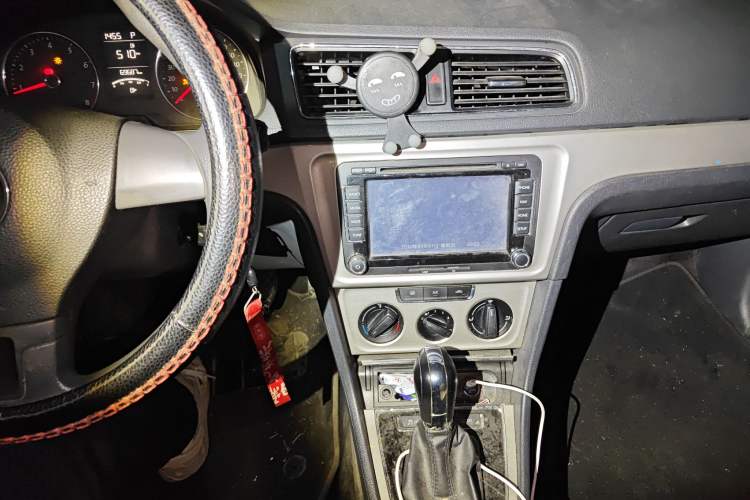 Used Volkswagen Lavida 2013 Restyled Classic 1.6L Automatic Comfort Edition