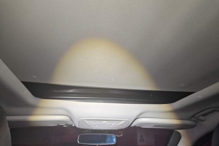 Used Ford Kuga 2015 1.5L GTDi Two-Wheel Drive Fashion Edition Headliner