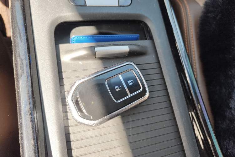 Used Honda Jade 2017 210TURBO CVT Luxury Edition 6 Seats