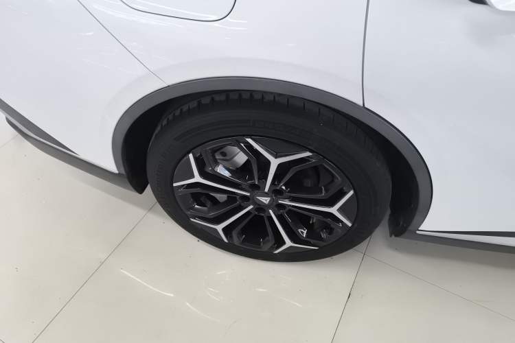 Used Deepal SL03 2023 200Max Range-Extended Version
