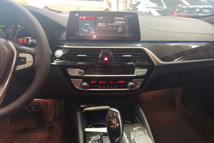 Used BMW 5 Series 2018 525Li M Sport Package