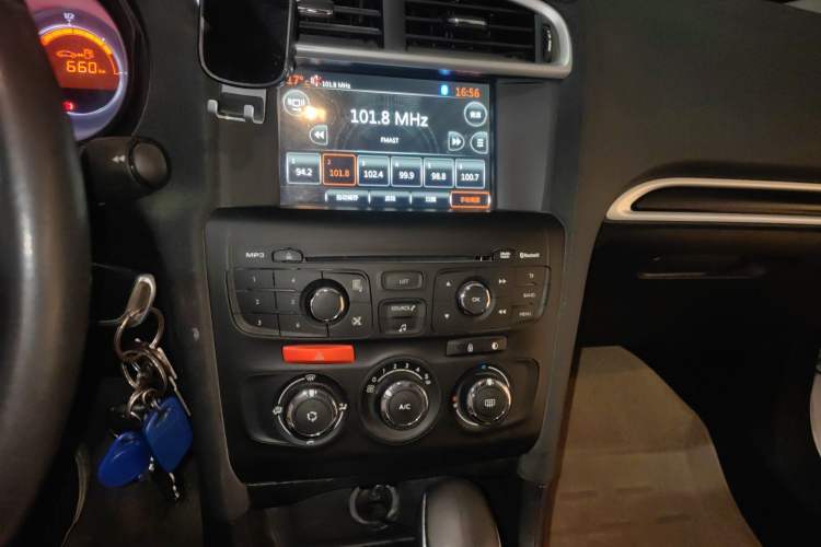 Used Citroen C4L 2014 1.8L Intelligent Drive Automatic Enjoyment Model
