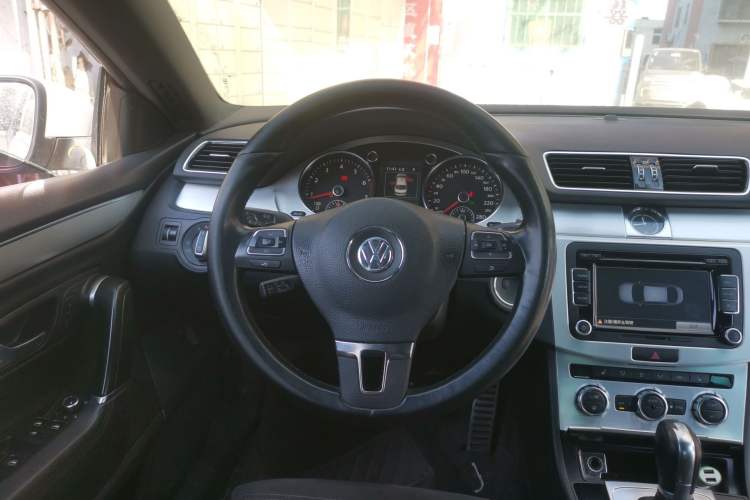 Used Volkswagen FAW-Volkswagen CC 2016 1.8TSI Luxury Model