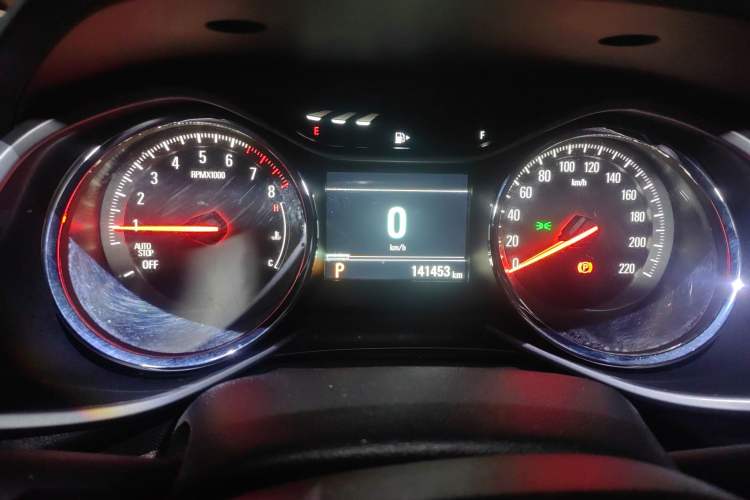 Used Chevrolet Orlando 2019 Redline 530T Automatic Enjoyment Version (5+2 Seating) China VI
