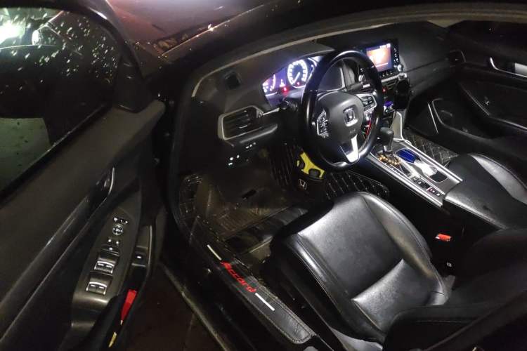 Used Honda Accord 2018 260TURBO Luxury Edition China VI Driver Seat