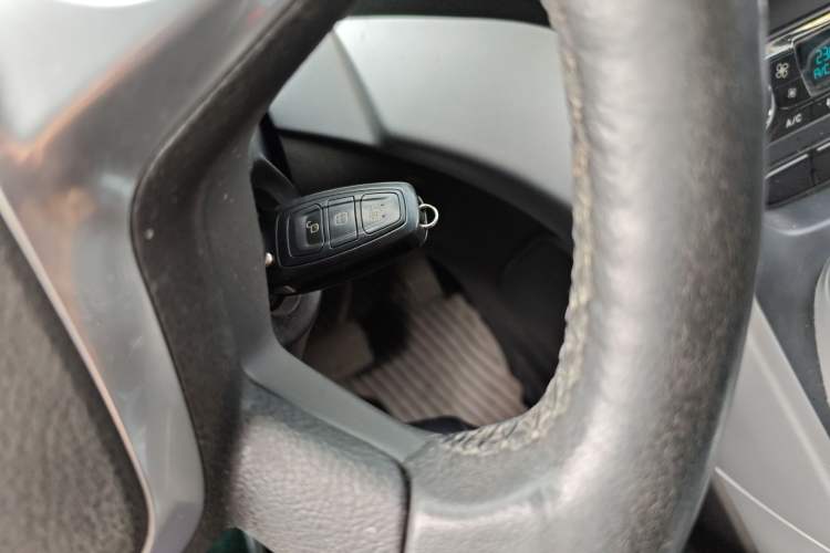 Used Ford Kuga 2015 1.5L GTDi Two-Wheel Drive Fashion Edition Vehicle Key