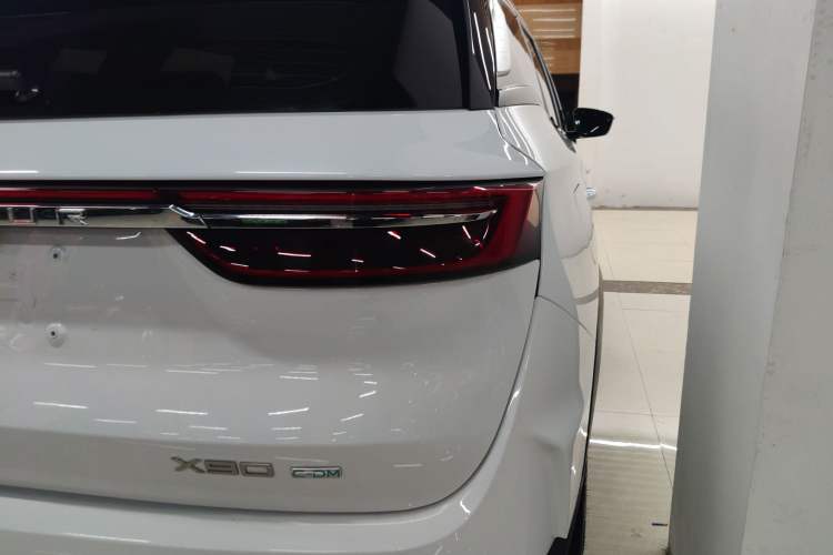 Used JETOUR X90 C-DM 2025 Luxury Edition 7-Seater