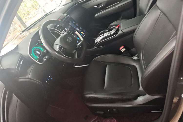 Used Hyundai Tucson 2023 Tucson L 1.5T Automatic Two-Wheel Drive DLX Luxury Edition
