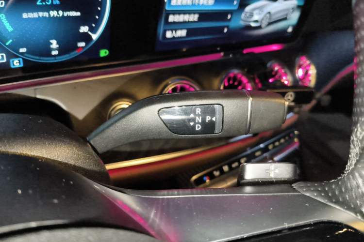 Used Mercedes-Benz E-Class 2021 Restyled E 300 Sport Edition Gear Lever