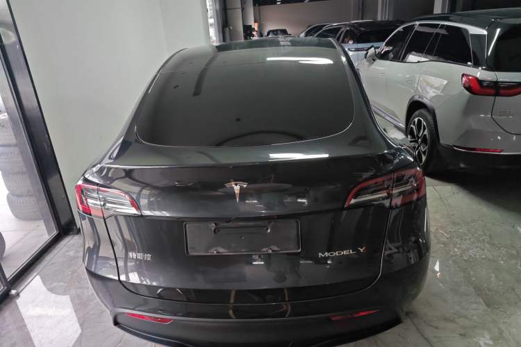 Used Tesla Model Y 2024 Rear-Wheel-Drive Version