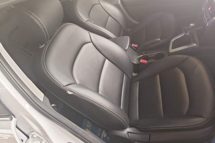 Used Hyundai Elantra (6th Generation / Lingdong) 2016 1.6L Automatic ZhiXuan – Elite Version
