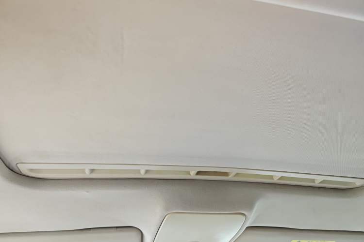 Used Volkswagen Bora 2014 1.6L Automatic Comfort Model Headliner