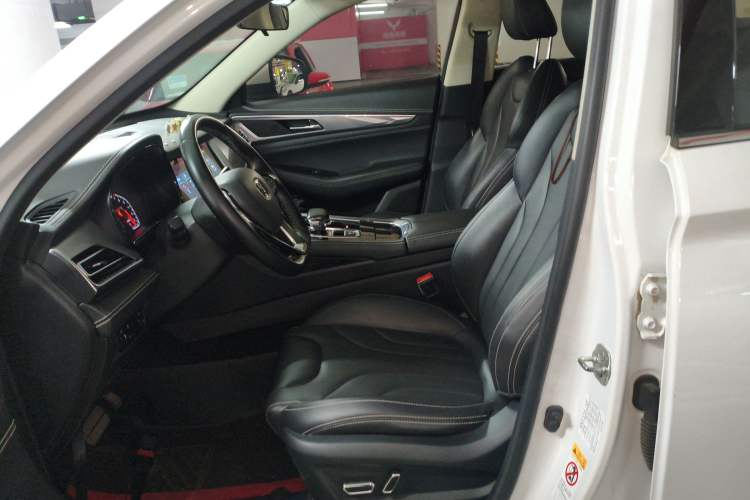 Used CHANGAN CS85 COUPE 2019 1.5T DCT Dynamic Version China VI Standard
