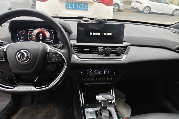 Used Dongfeng Aeolus Yixuan 2020 230T Automatic Glare-Proof Dark Knight Edition