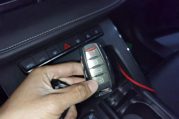 Used Haval H6 New Energy 2023 DHT-PHEV 110KM Long-Range Edition Vehicle Key