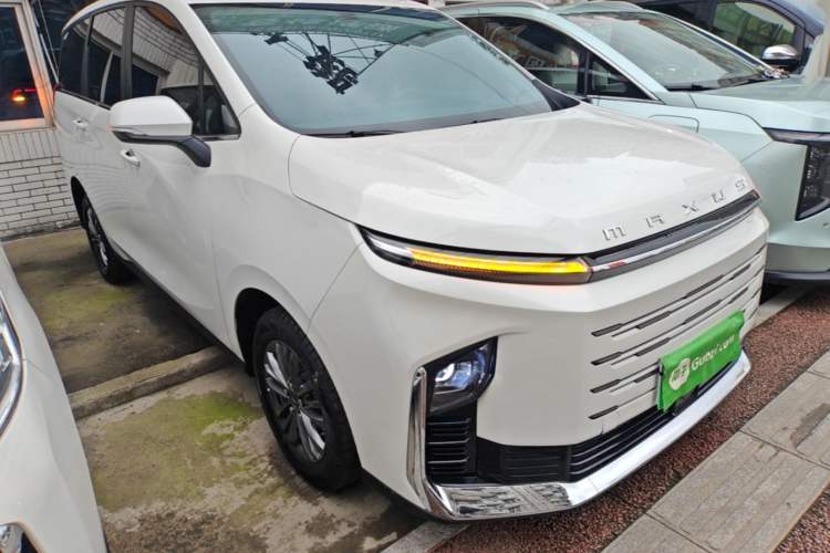 Used SAIC MAXUS G50 PHEV 2025 Leading Edition
