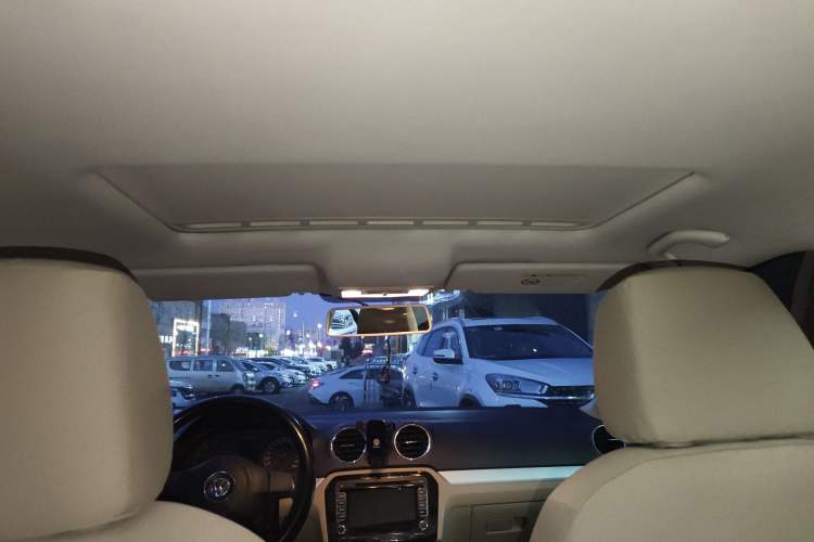 Used Volkswagen Jetta 2015 1.6L Manual Comfort Model