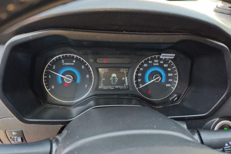 Used Dongfeng Fengon 580 2017 1.5T Manual Luxury Model