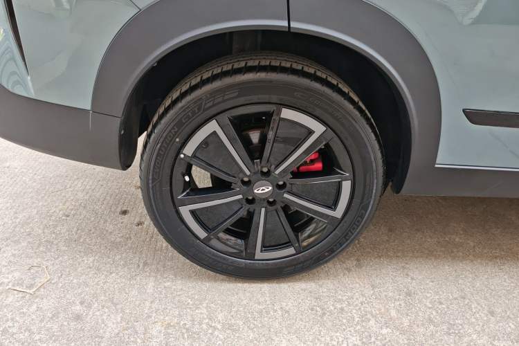 Used Chery Explore 06 2023 YUEYE Edition 1.6T Four-Wheel Drive Adventure Right Rear Wheel Hub