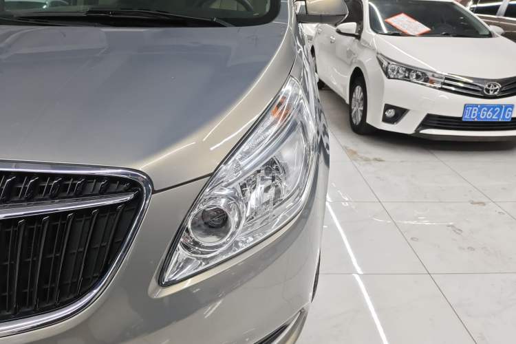 Used Buick GL8 2018 28T Luxury Model China VI Standard