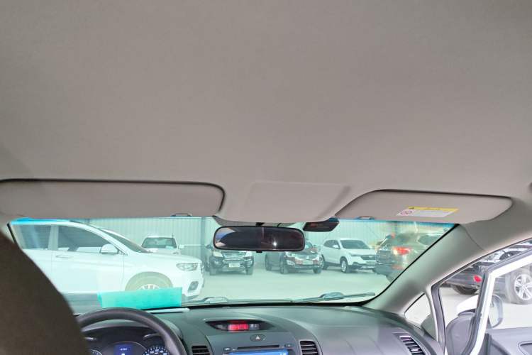 Used Kia K3 2015 1.6L Manual GL
