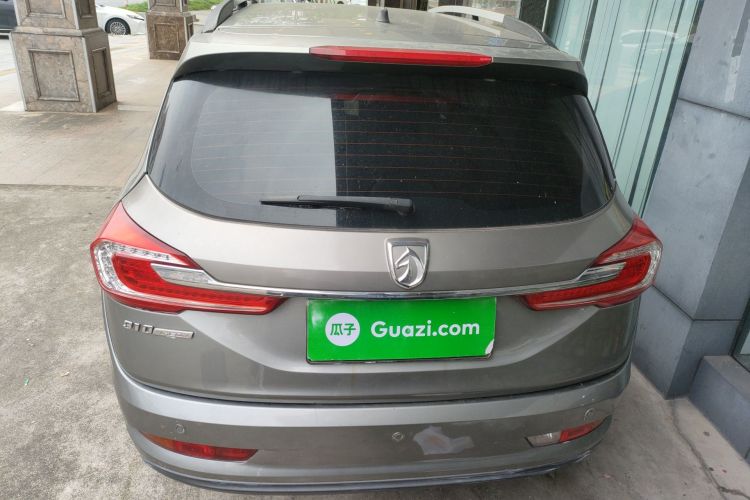 Used Baojun 310W 2017 1.5L Manual Luxury Edition China V