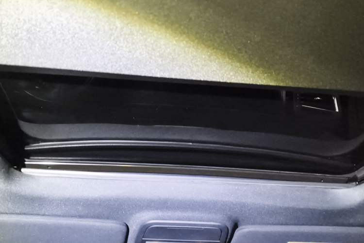 Used Ford Explorer 2023 EcoBoost 285 4x4 ST-LINE 6-Seater