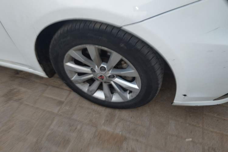 Used Roewe i6 New Energy 2017 45T Hybrid Connect & Smart Enjoyment Edition
