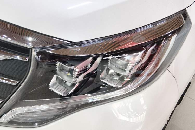 Used GAC Trumpchi M8 2019 320T Ultimate Edition Left Front Headlight