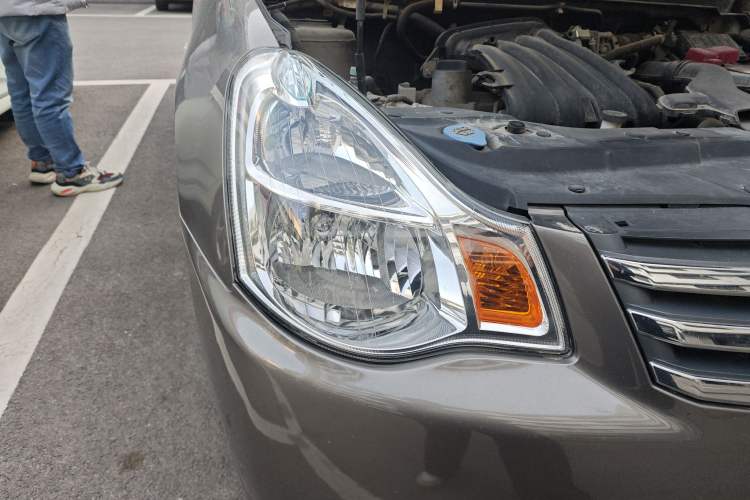 Used Nissan Sylphy 2012 Classic 1.6XE Manual Comfort Edition
